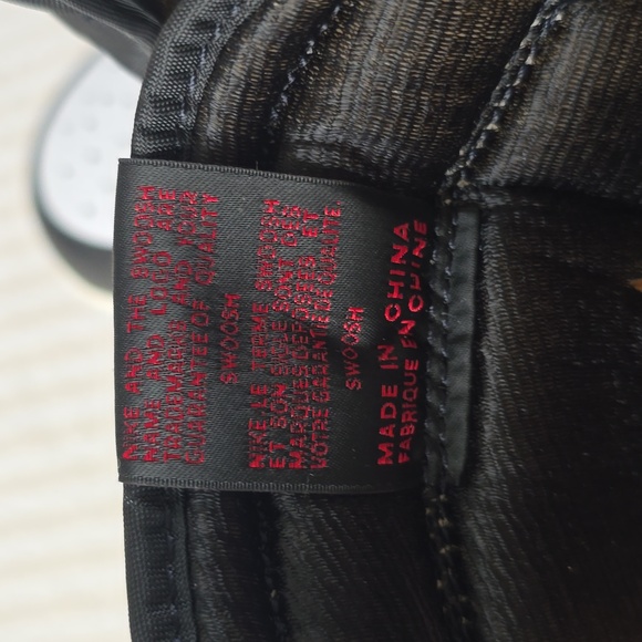 Jordan Air Jordan 1 Retro High OG 'Black Toe Reimagined' Size:10.5 - Picture 7 of 15